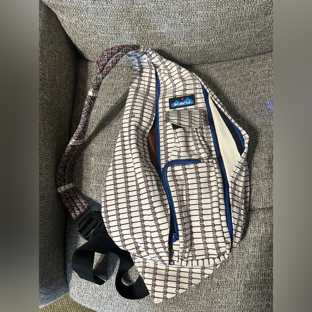 LIKE NEW!! Used ONE TIME!! KAVU ROPE Sling Bag/Backpack!